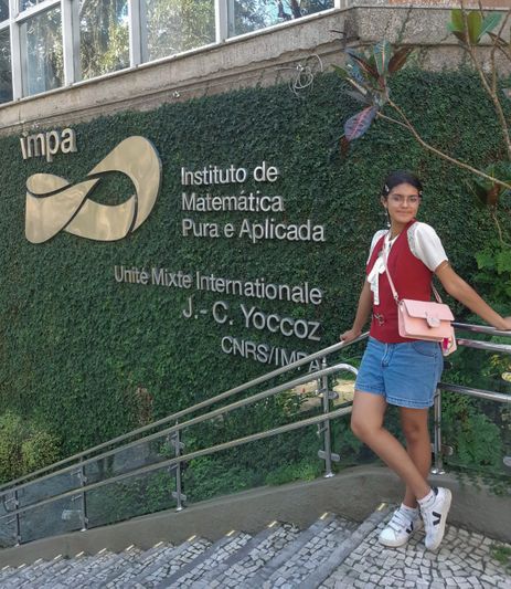 Rio de Janeiro (RJ) 11/02/2025 - Daphny Santos descobriu na adolescência que a matemática pode ser divertida. Hoje é aluna do Impatech. Foto: Daphny Santos/Arquivo pessoal