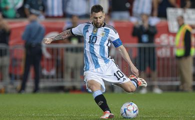 Messi em jogo da seleção argentina contra Jamaica