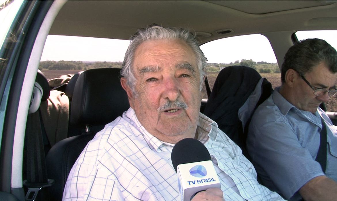 Presidente José Mujica fala sobre as eleições no Uruguai