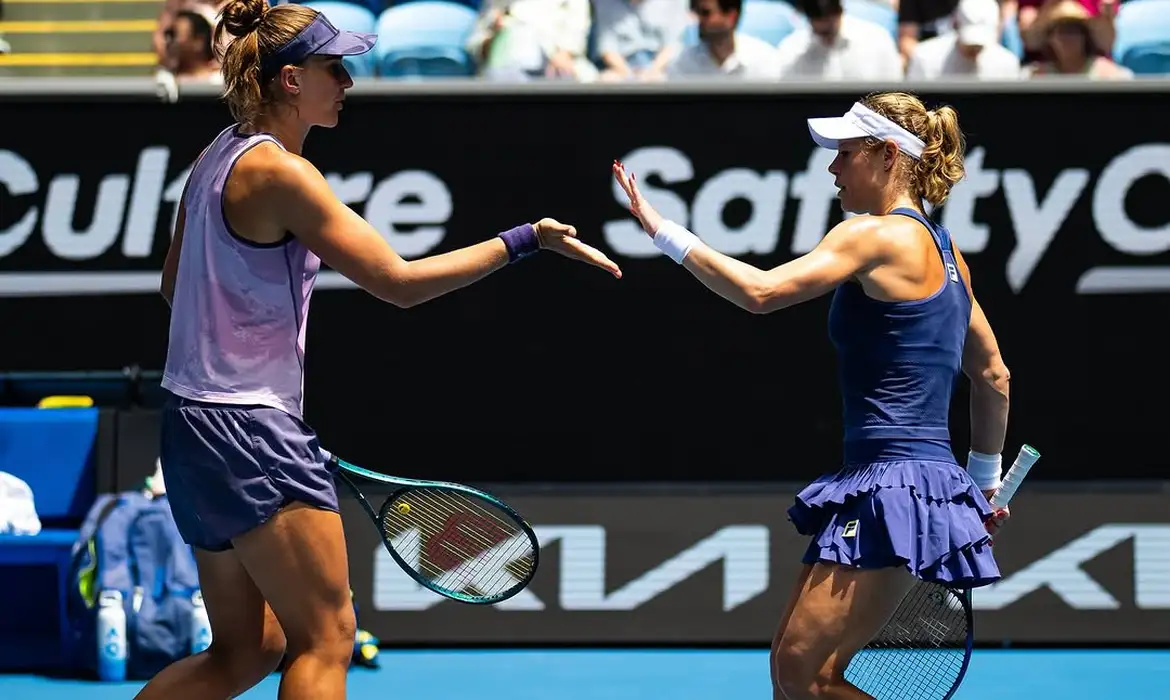 Bia Haddad e Laura Siegemund vencem estreia de duplas no WTA 1000 de Doha, em 10/02/2025