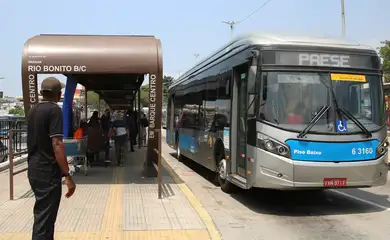 SPtrans coloca ônibus da Paese em circulação para substituir linhas de ônibus paralizadas pelos trabalhadores da Viação Grajaú.