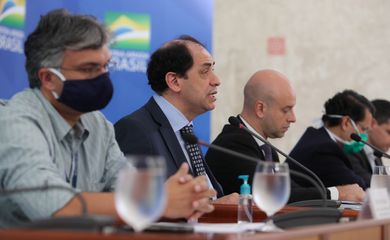 (Brasília - DF, 14/04/2020) - Coletiva de imprensa com a equipe técnica do Ministério da Economia.
Foto: Julio Nascimento/PR

Foto: Julio Nascimento/PR