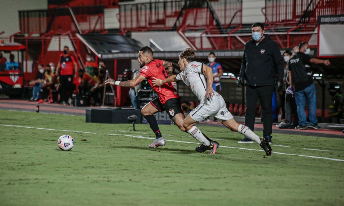 Sul-Americana: Atlético-GO estreia com empate sem gols com Newell's.