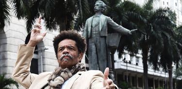 Peça &quot;Maestro Selvagem&quot; (RJ)