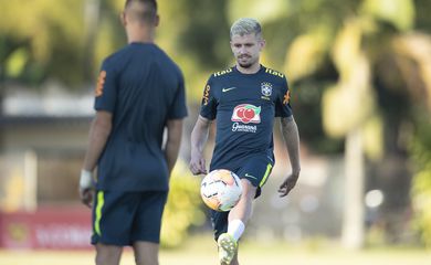 Zagueiro Ricardo Graça é convocado para a seleção olímpica