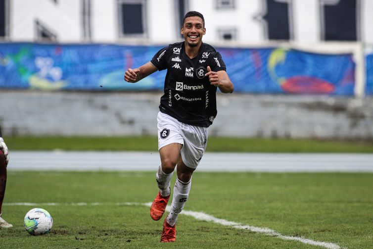 Remo atropela na primeira etapa e decide Copa Verde com Brasiliense