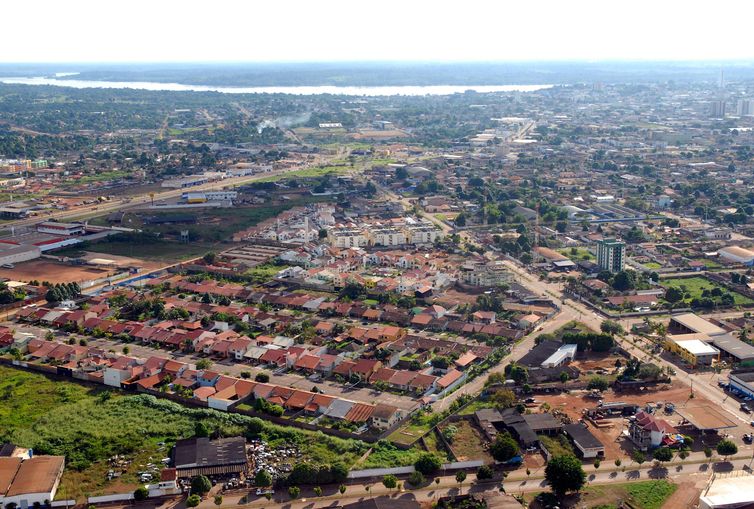 Vista de Porto Velho com o Rio Madeira ao fundo