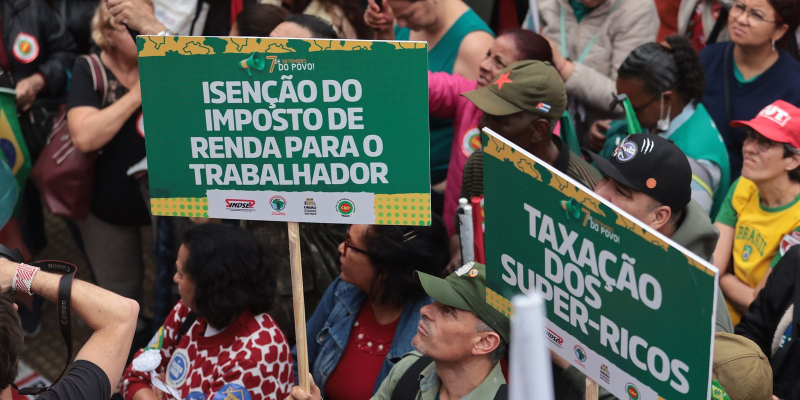 SP: sindicatos e movimentos sociais se mobilizam em ato por soberania SP: sindicatos e movimentos sociais se mobilizam em ato por soberania