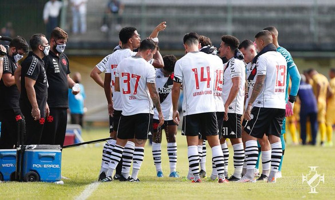 Vasco e Madureira empatam em 2 a 2 na Taça Guanabara