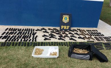A apreensão é considerada a segunda maior realizada pela Polícia Rodoviária neste ano no Paraná