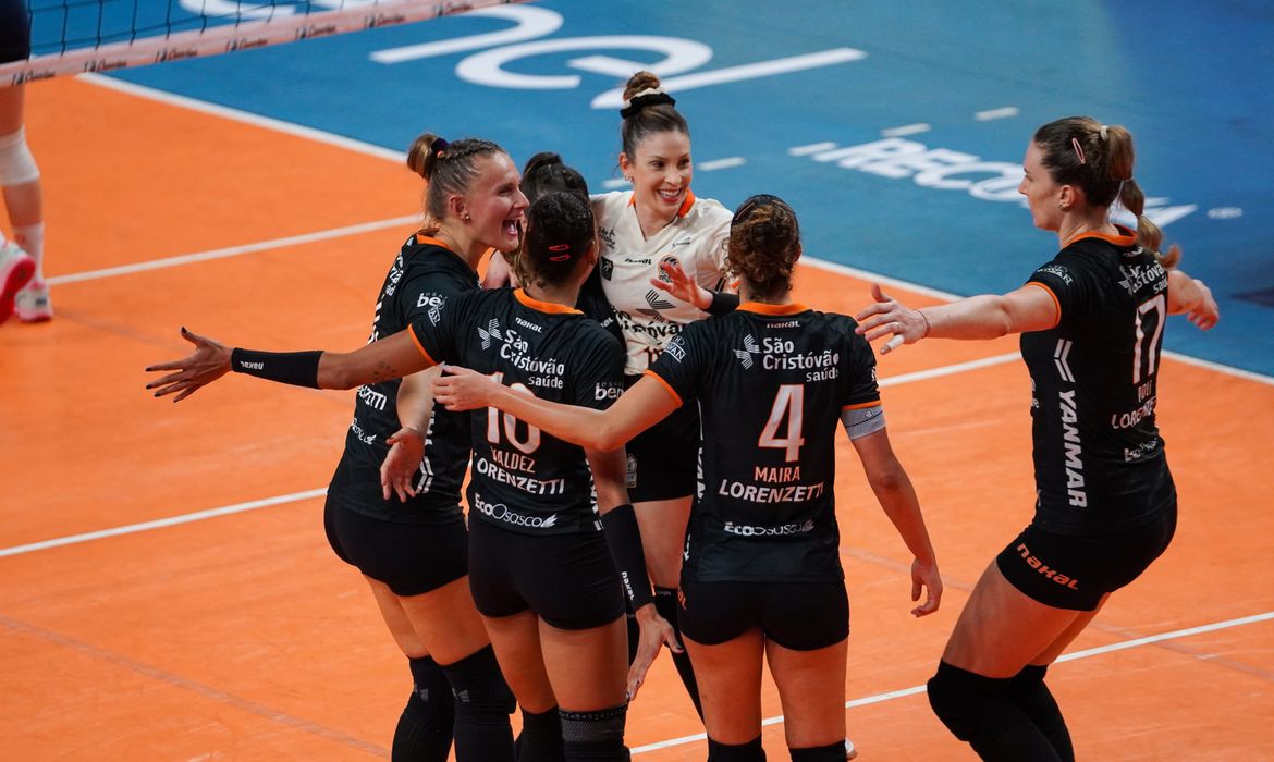 Rio de Janeiro (RJ), 26/10/2024 - Osasco e Fluminense vencem a segunda na Superliga feminina de vôlei. Foto: Osasco Voleibol Clube/Divulgação