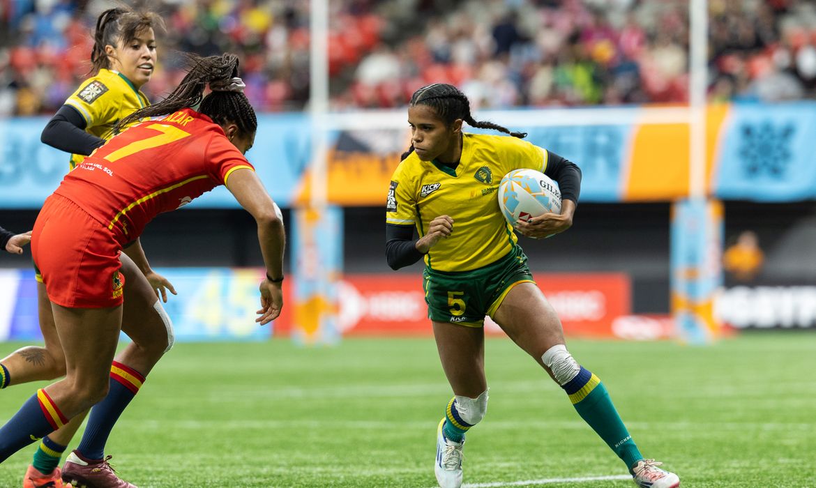 VANCOUVER, BC - February 22:  Brazil edged Spain 19–17 in a women's Pool A match at the 2025 HSBC SVNS Vancouver at BC Place on February 22, 2025 in Vancouver, British Columbia. (Photo by Alex Ho / World Rugby)
