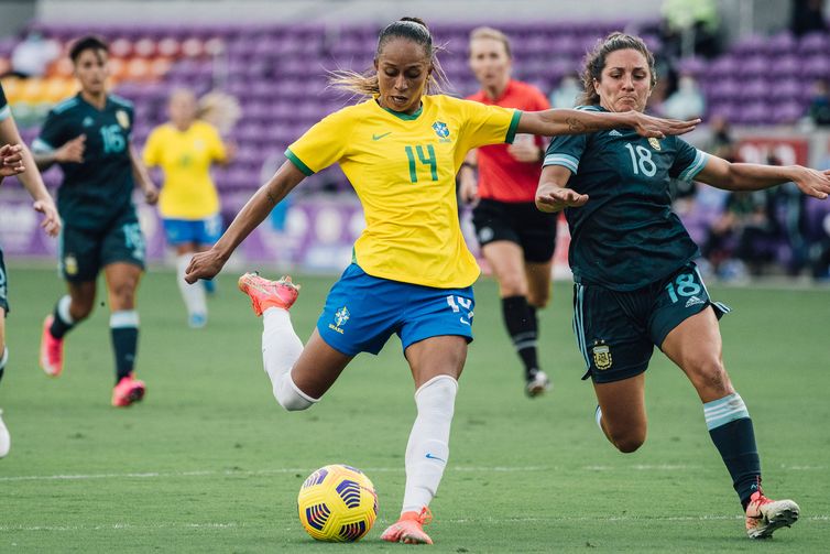 Adriana, no primeiro jogo do Torneio She Believes em Orlando: Brasil x Argentina.