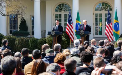 O presidente do Brasil, Jair Bolsonaro, e o presidente dos EUA, Donald Trump, durante uma entrevista coletiva no Rose Garden da Casa Branca, em Washington (EUA)
