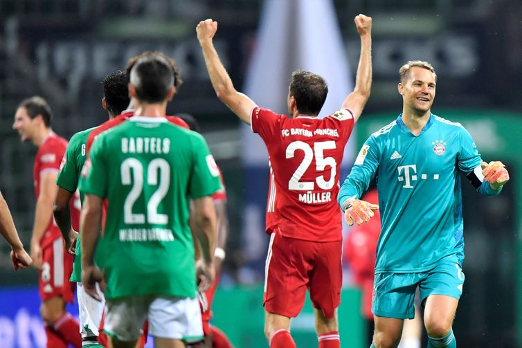 Bayern De Munique Vence Werder Bremen E Conquista O Octacampeonato