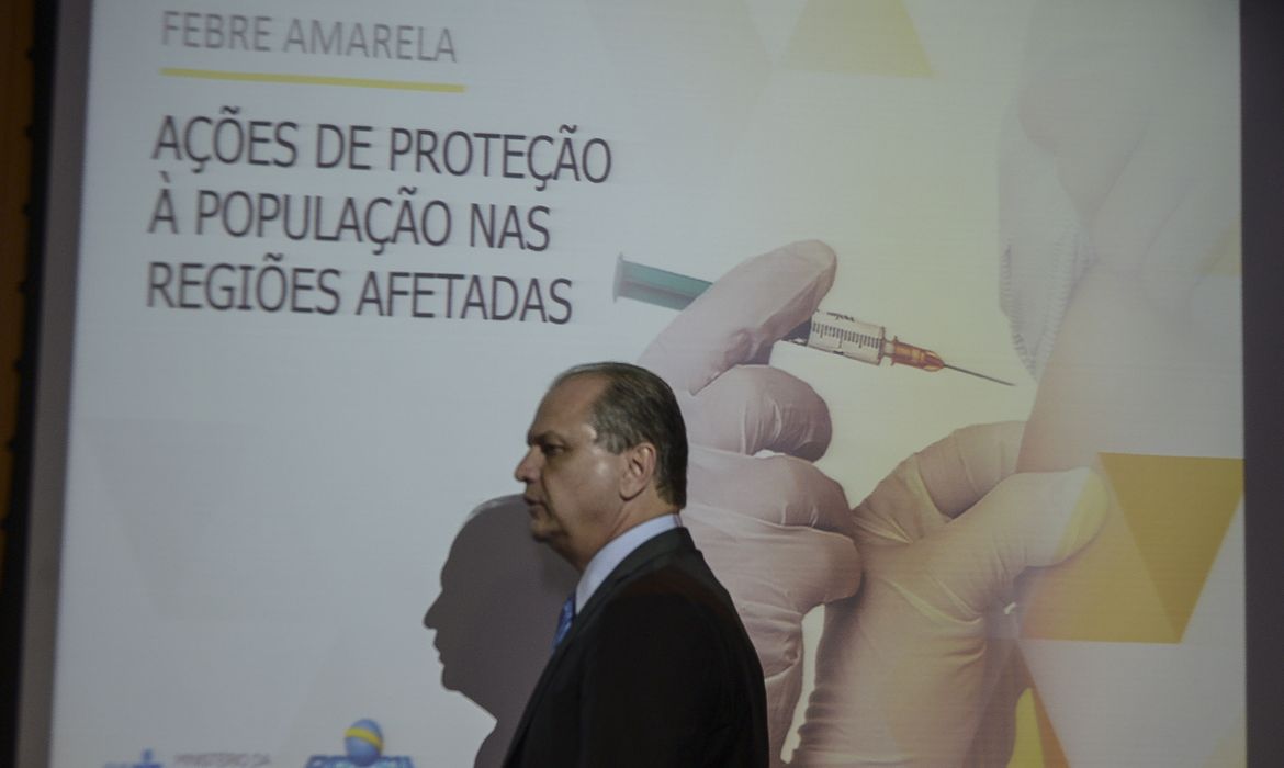 Brasília - O ministro da Saúde, Ricardo Barros, fala sobre a situação da febre amarela nas regiões afetadas pela doença (Marcello Casal Jr/Agência Brasil)