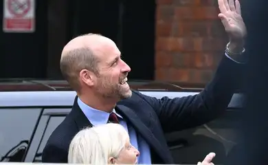 LONDON, UNITED KINGDOM - OCTOBER 17: Prince William, the Prince of Wales, arrives at the London Ambulance Service headquarters in Waterloo to mark the organization’s 60th anniversary and is welcomed by staff members at the entrance in London, United Kingdom, on October 17, 2025. Rasid Necati Aslim  / AnadoluNo Use USA No use UK No use Canada No use France No use Japan No use Italy No use Australia No use Spain No use Belgium No use Korea No use South Africa No use Hong Kong No use New Zealand No use Turkey