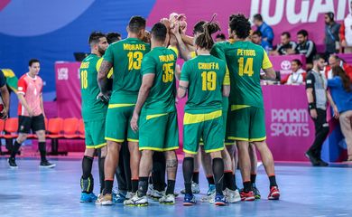 Seleção masculina de handebol estreia nos Jogos Pan-Americanos de Lima contra o México. Local: Villa Deportiva Nacional, no Peru. 