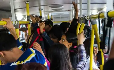 Assédio sexual em ônibus