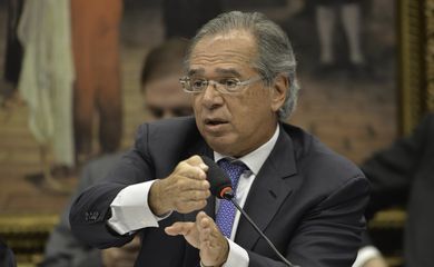 O ministro da Economia, Paulo Guedes, na Comissão de Constituição e Justiça (CCJ) da Câmara, debate a reforma da Previdência (PEC 6/19). 