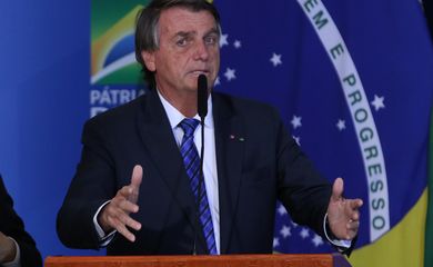 O presidente Jair Bolsonaro participa do anúncio de novas medidas do Programa Crédito Brasil Empreendedor