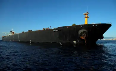 petroleiro iraniano Adrian Darya 1