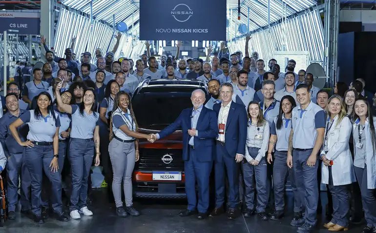 Presidente da República, Luiz Inácio Lula da Silva, durante visita ao Complexo Industrial da Nissan do Brasil e cumprimentos a trabalhadoras e trabalhadores.
Complexo Industrial da Nissan – Resende - RJ.

Foto: Ricardo Stuckert / PR