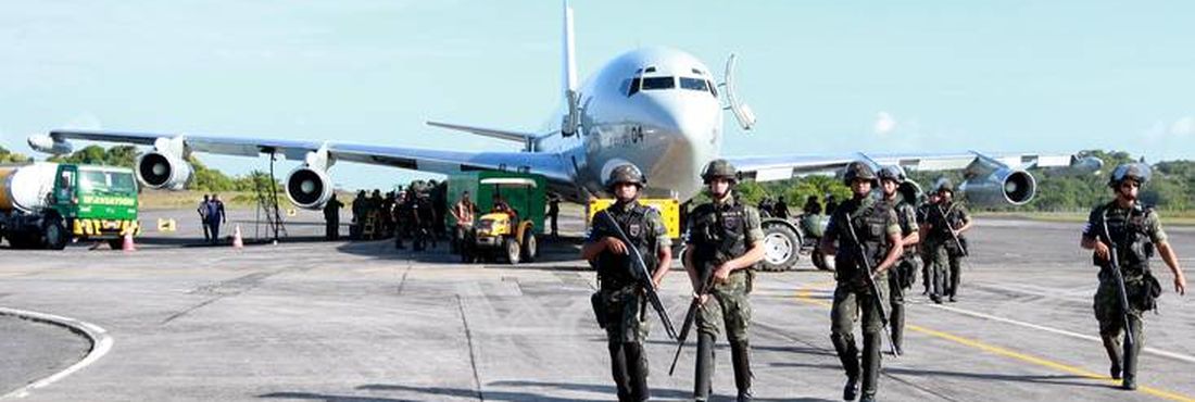 Com greve da PM na Bahia, tropas federais ajudam na segurança pública