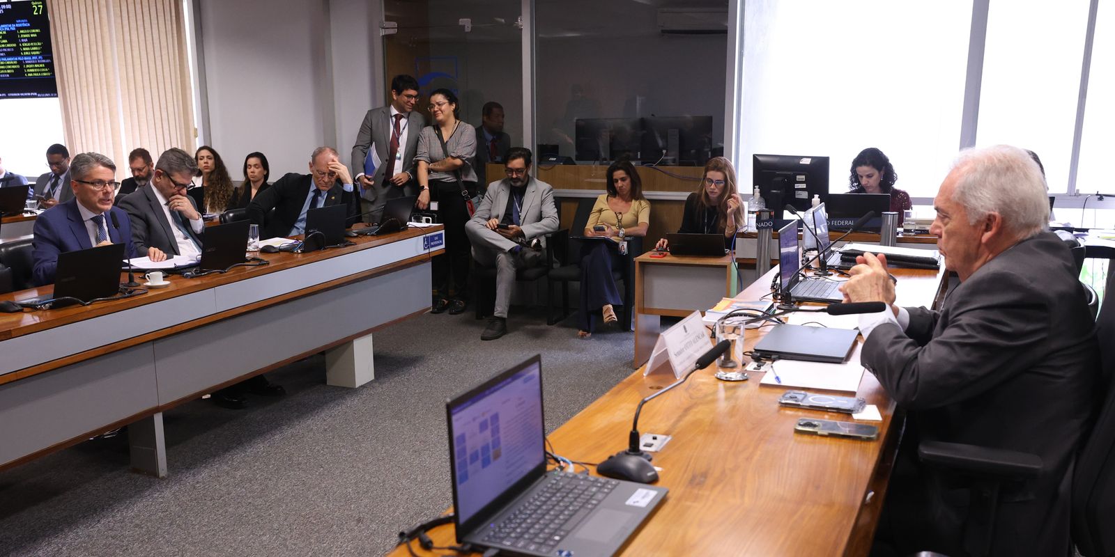 CCJ do Senado define relatoria e adia análise do PL da Dosimetria