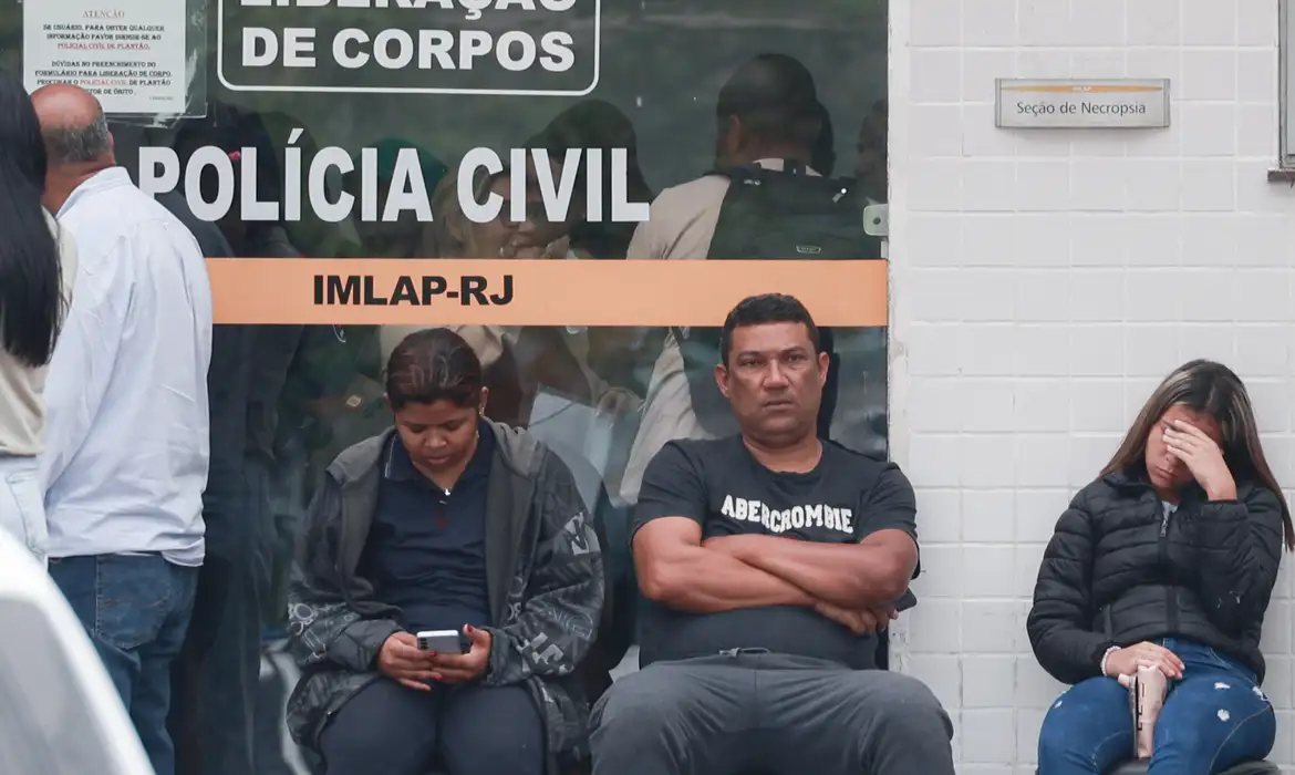 Dos 117 suspeitos mortos em operao no Rio, 99 j foram identificados