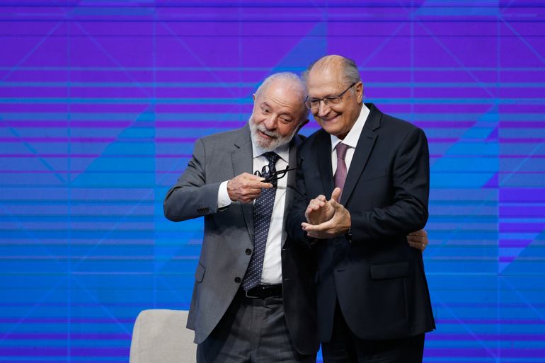 Rio de Janeiro (RJ), 05/07/2025 – O presidente da República, Luiz Inácio Lula da Silva, e o vice-presidente, Geraldo Alckmin, participam do Fórum Empresarial do Brics, no Pier Mauá. Foto: Fernando Frazão/Agência Brasil