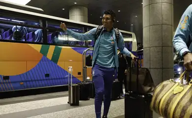 Seleção brasileira masculina chega à Tóquio para amistoso contra Japão - em 12/10/2025