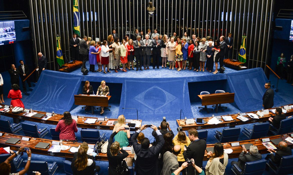 Brasília - Senado homenageia destaques na luta pelos direitos das mulheres (Antonio Cruz/Agência Brasil)