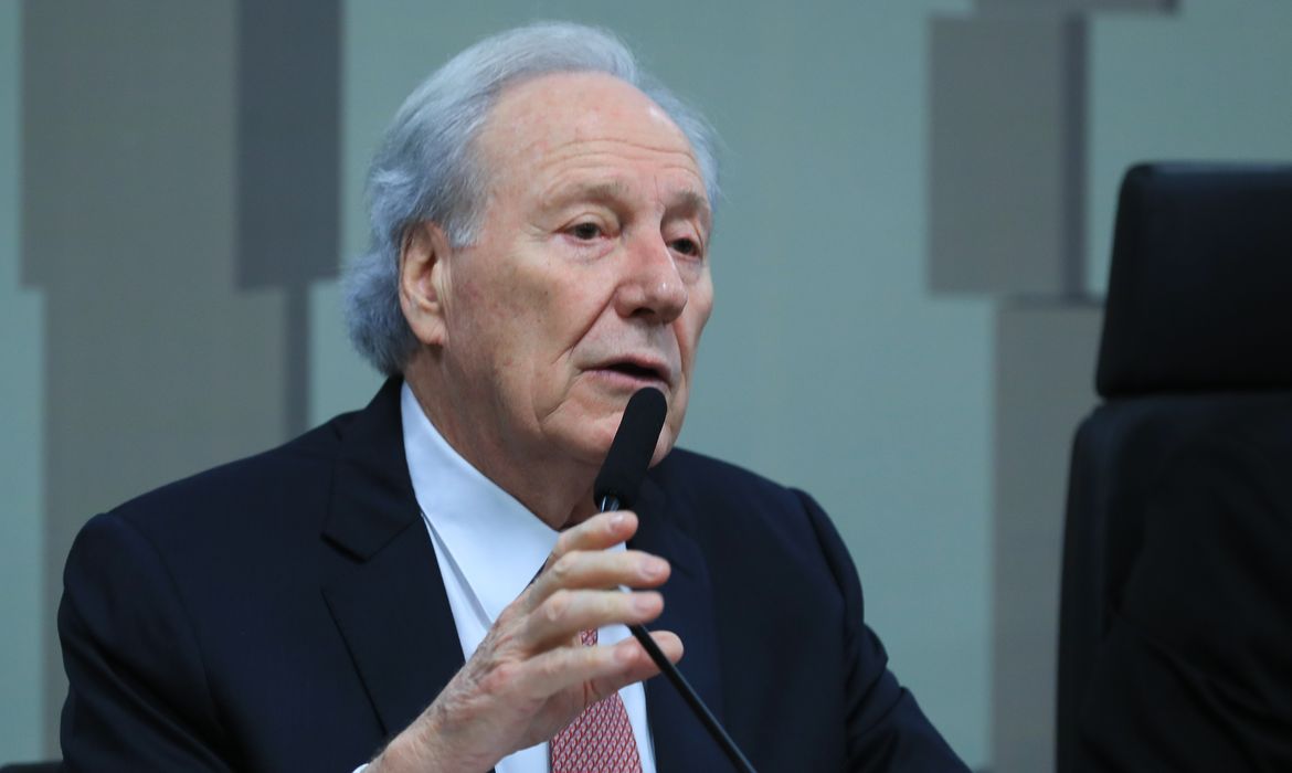 Lewandowski detalha PEC da Segurana no Senado
