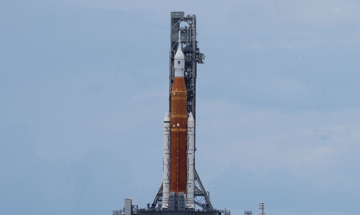 Artemis 1 