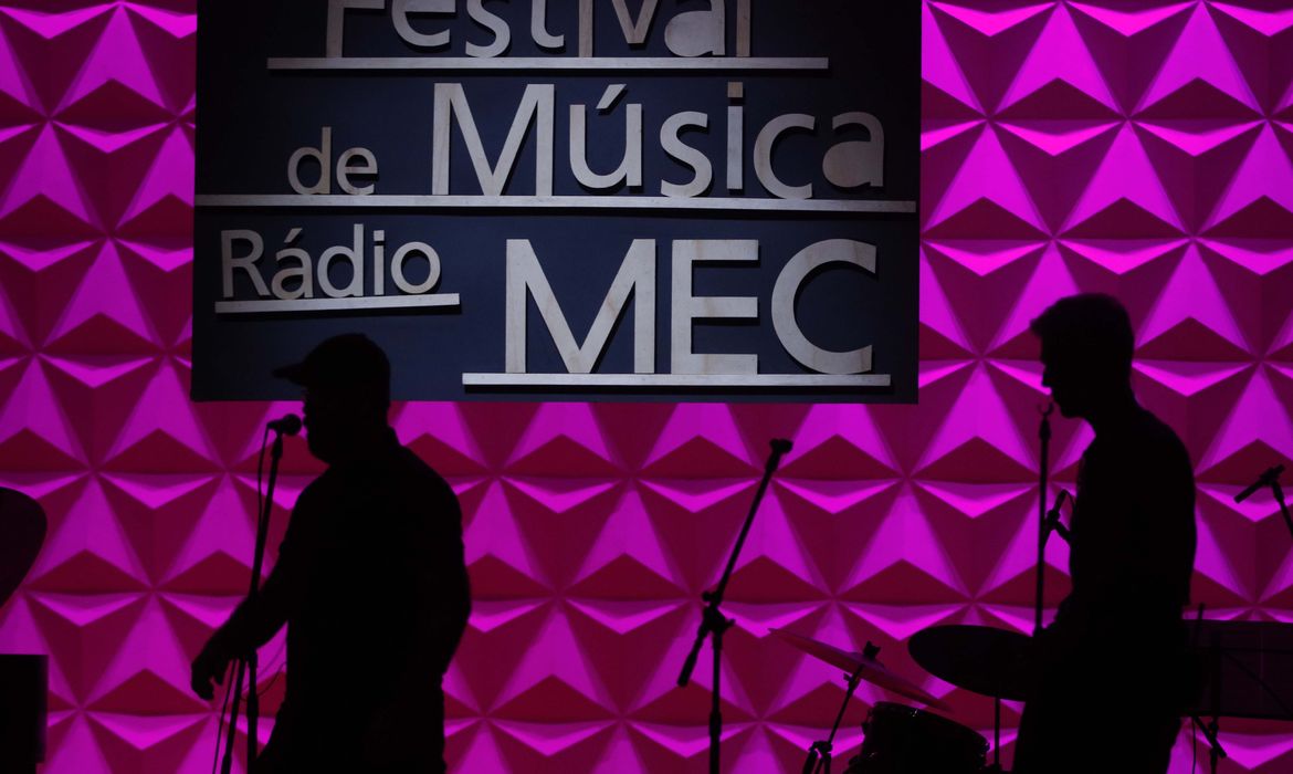 Rio de Janeiro - Festival de Música Rádio MEC, na Sala Cecília Meireles. (Fernando Frazão/Agência Brasil)