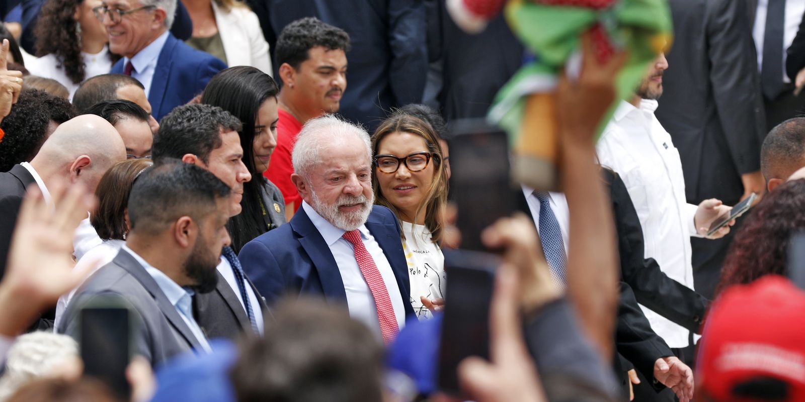 Em cerimônia dos três anos do 8 de janeiro, Lula veta PL da Dosimetria