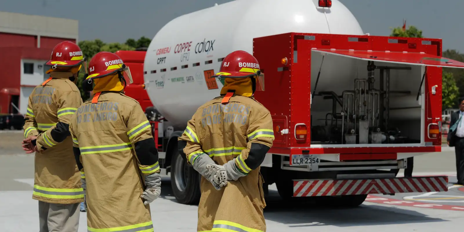 Bombeiros do Rio já fizeram 18 mil salvamentos de animais em 2026