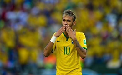 Brasil joga contra a seleção da  Colômbia  na arena Castelão em Fortaleza (Marcello Casal Jr/Agência Brasil)