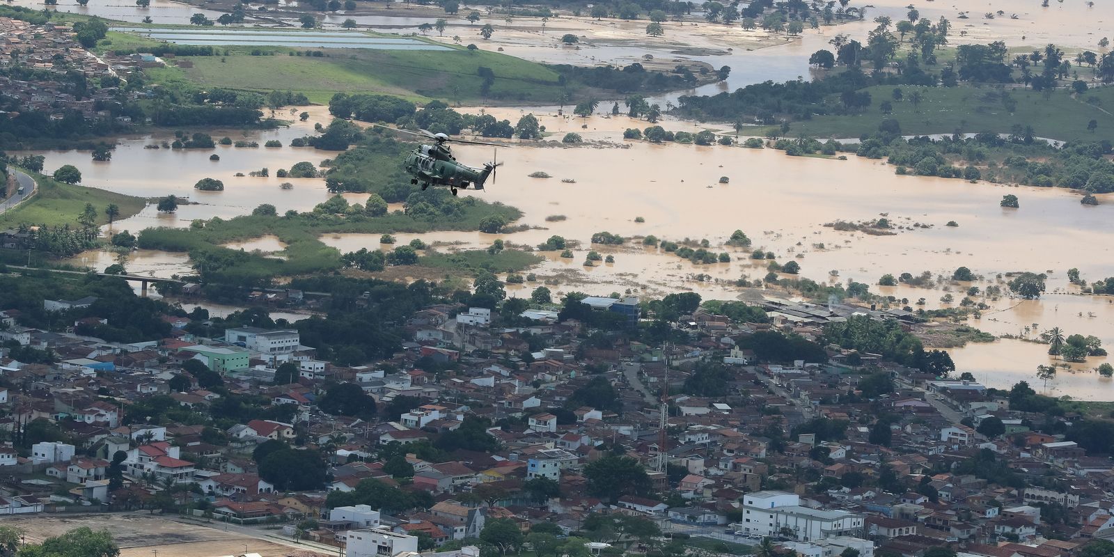 Assembleia da Bahia aprova ajuda emergencial a vítimas das chuvas