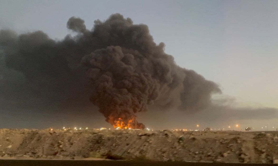 Ataque a instalação da Saudi Aramco em Jeddah, na Arábia Saudita