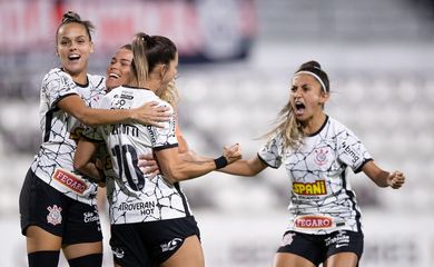 Corinthians bate Alianza e avança à semifinal da Libertadores Feminino - 3 a 1 
