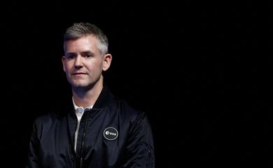 Ex-velocista paralímpico britânico John McFall