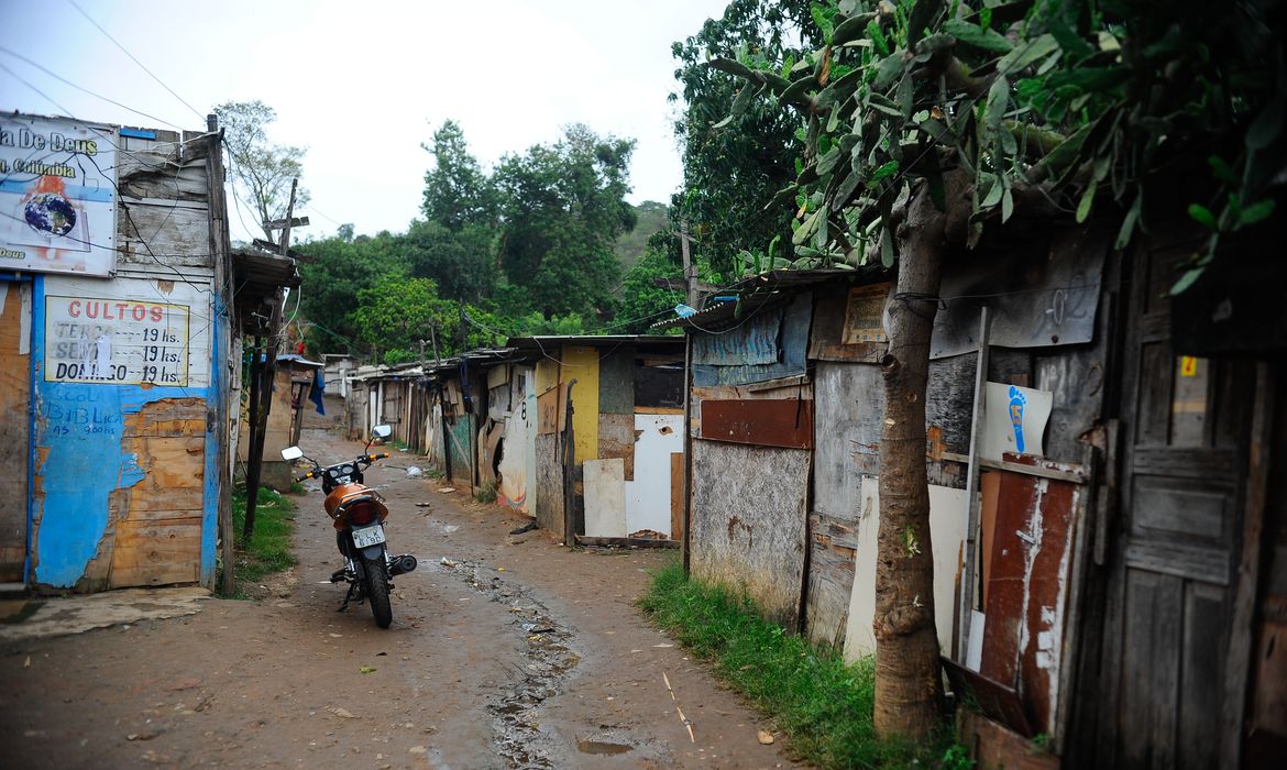 Moradores Do Asfalto Tem Visao Preconceituosa De Favelas Mostra Pesquisa Agencia Brasil