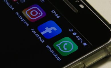 Facebook, Instagram e WhatsApp têm problemas de acesso nesta segunda