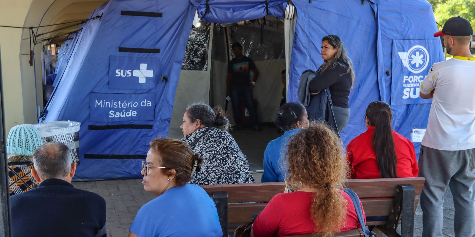 Unidades de cuidados intensivos reforzarán hospitales de campaña en Rio Grande do Sul