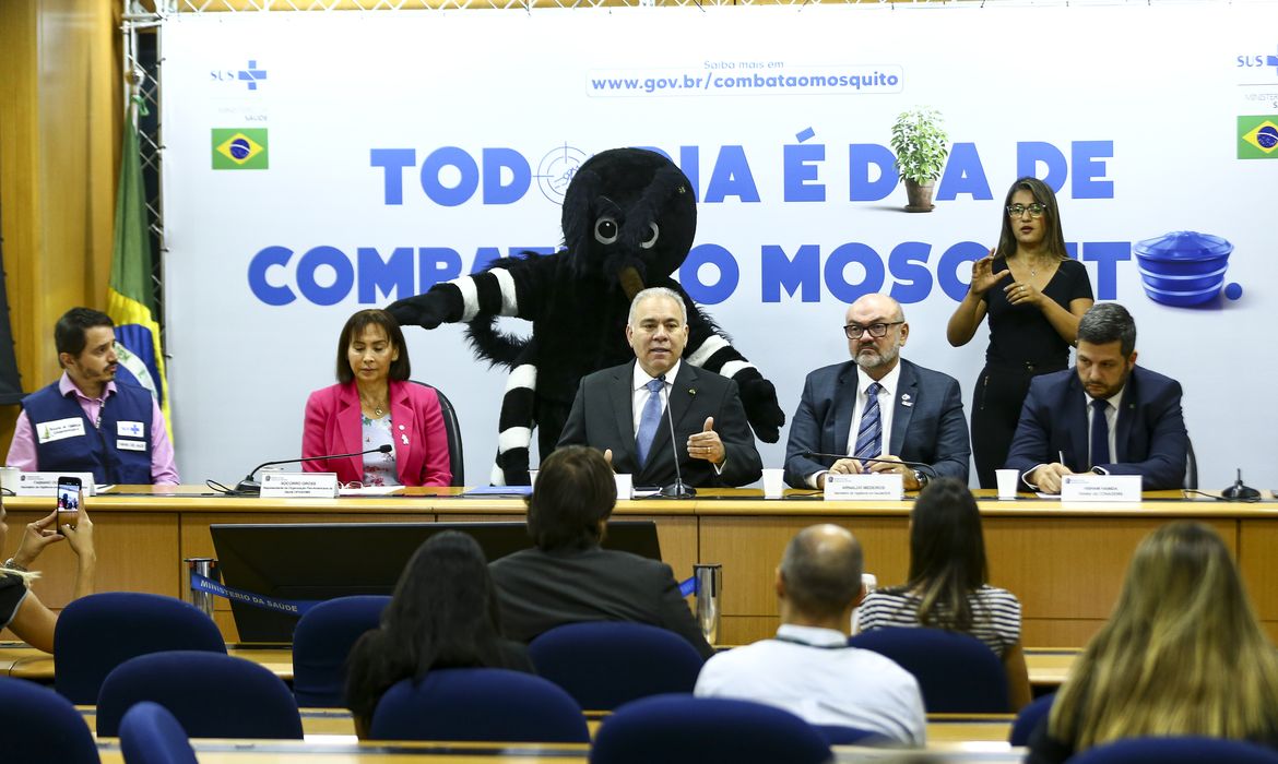O ministro da Saúde, Marcelo Queiroga, lança a Campanha Nacional de Combate ao mosquito Aedes aegypti.