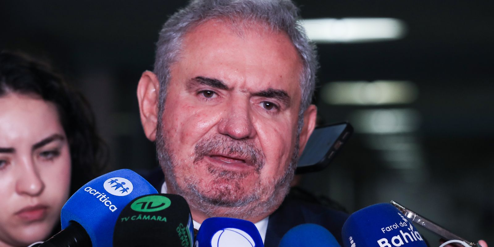 Governo discute solução para R$ 15 bi fora do teto do Orçamento 2025 Governo discute solução para R$ 15 bi fora do teto do Orçamento 2025