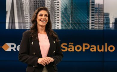 Nova apresentadora do jornal Repórter São Paulo, Vivian Costa.