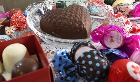 São Paulo (SP), 25/03/2025 - Ovos e bombons  de Páscoa, da chef Dayane Cristin, que vende diretamente ao público.  Foto: Paulo Pinto/Agência Brasil